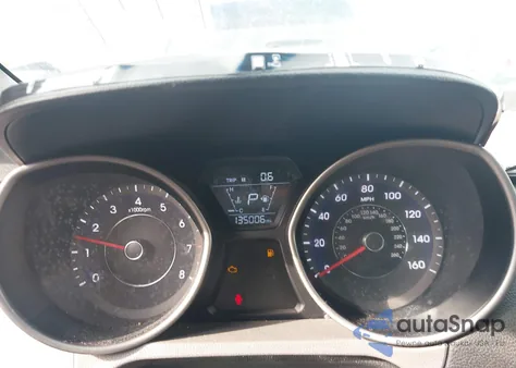 2014 Hyundai Elantra Se z USA, uszkodzony, nr VIN 5NPDH4AE0EH546321